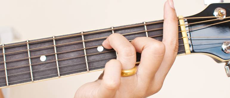 gitarre linkshaender