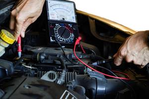 autobatterie messen