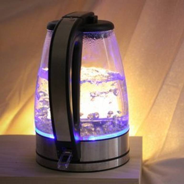glas-wasserkocher mit led
