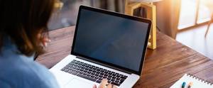 laptop-mit-grossem-bildschirm