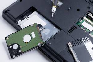 hdd-festplatte-eines-laptops