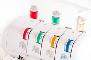 overlock-naehmaschine-nahansicht