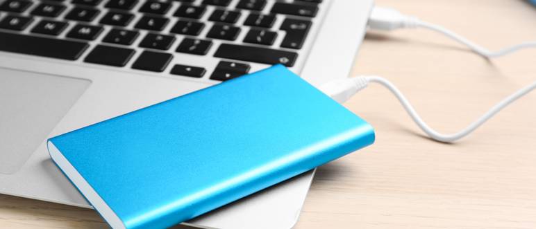 powerbank mit laptop