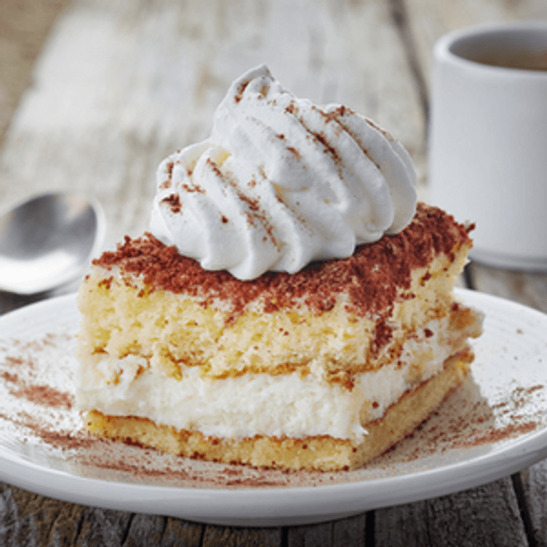 sahne auf kuchen
