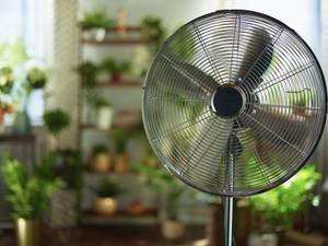 standventilator aus metall