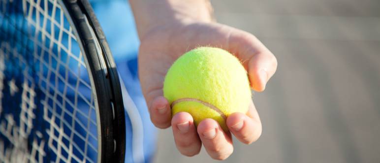 tennisbaelle farben