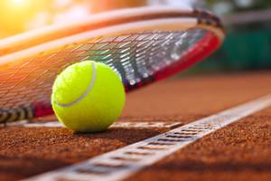 tennisschlaeger-form