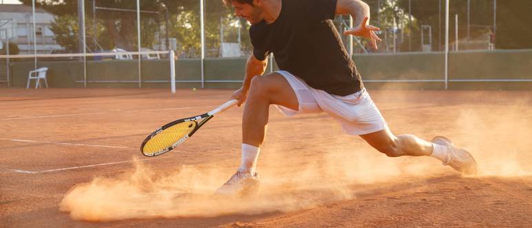tennisschlaeger-tennisspieler