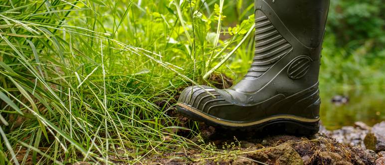 watstiefel aus gummi