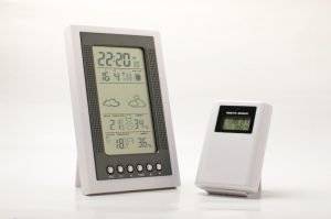 wetterstation-mit-windmesser